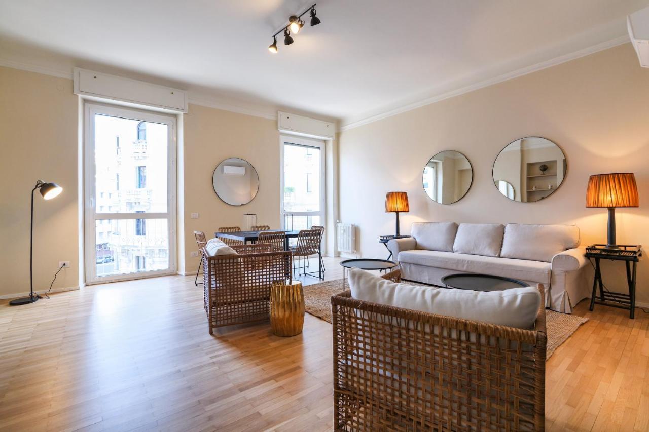 Luxury San Babila Apartment Milano Dış mekan fotoğraf
